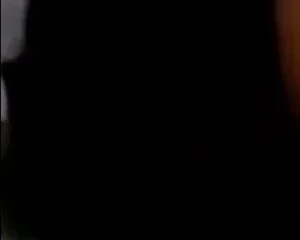 Phú bà tuyển được em trai ngon đi tour, tối nào em nó cũng dã cho chị tí ngất