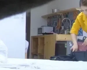 Ký sự check hàng em gái nhìn rất sang phục vụ khách tận tình và hết mình